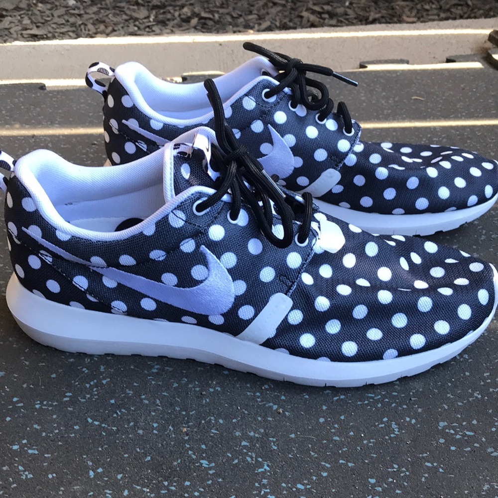 New Nike Roshe NM QS Polka Dot Pack Men’s 10.5
